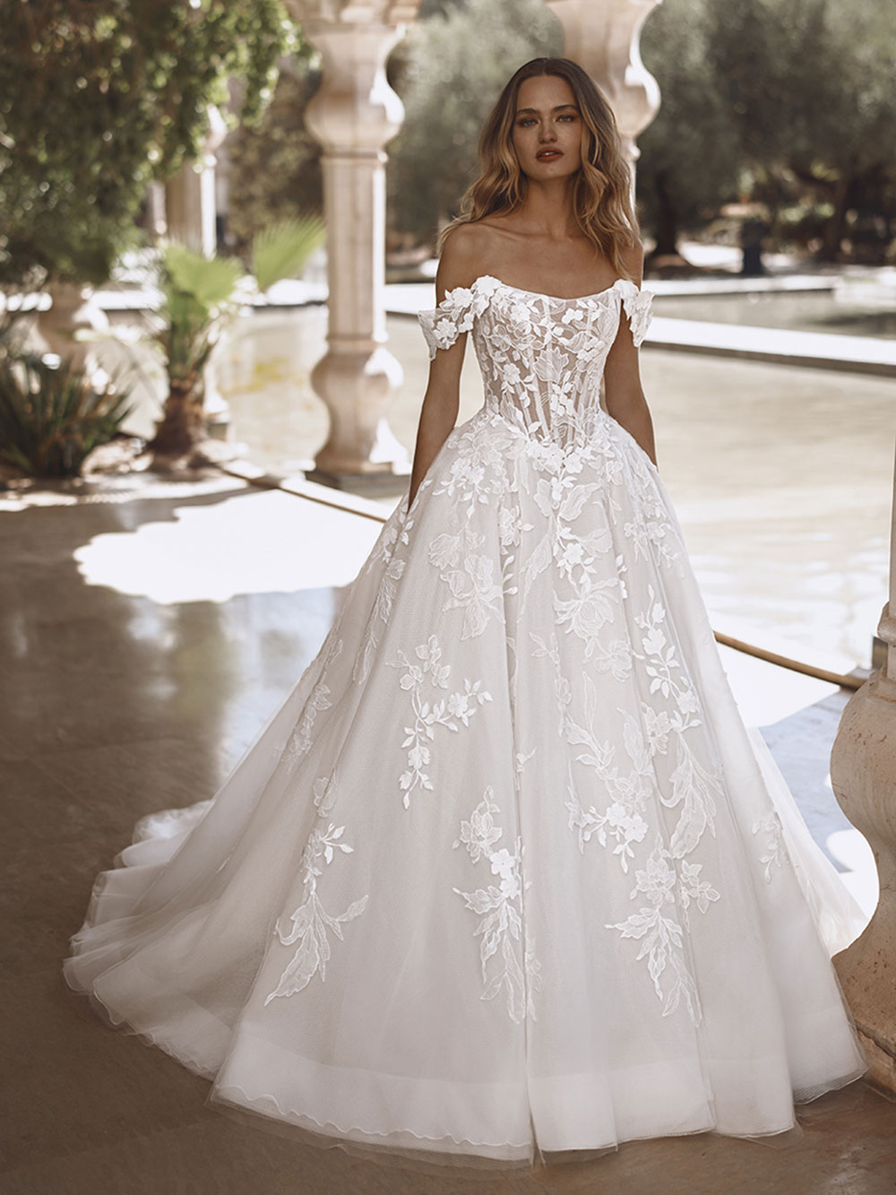 Enzoani London Bridal Wedding Dress Bridal by Tamem Michael Dublin Ireland.